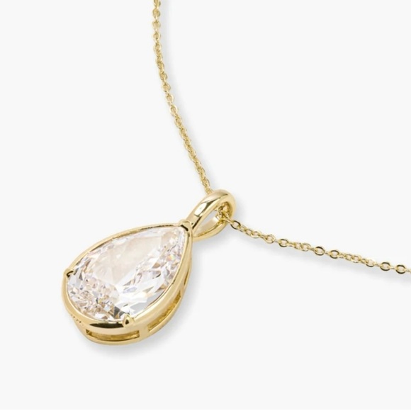 BRAND NEW MELINDA MARIA ‘It’s So Stunning’ TEARDROP NECKLACE-  GORGEOUS 🤩🌸🫶 - Picture 8 of 11